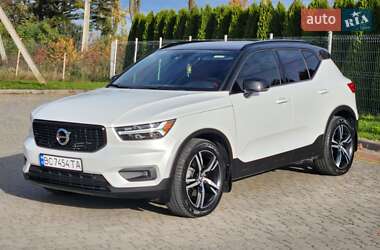 Позашляховик / Кросовер Volvo XC40 2018 в Львові