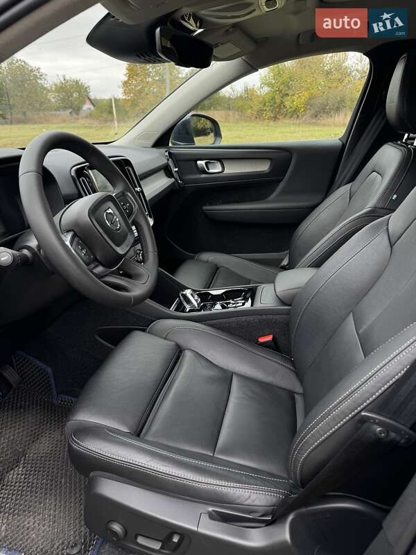 Внедорожник / Кроссовер Volvo XC40 2020 в Полтаве фото 8 Внедорожник / Кроссовер Volvo XC40 2020 в Полтаве