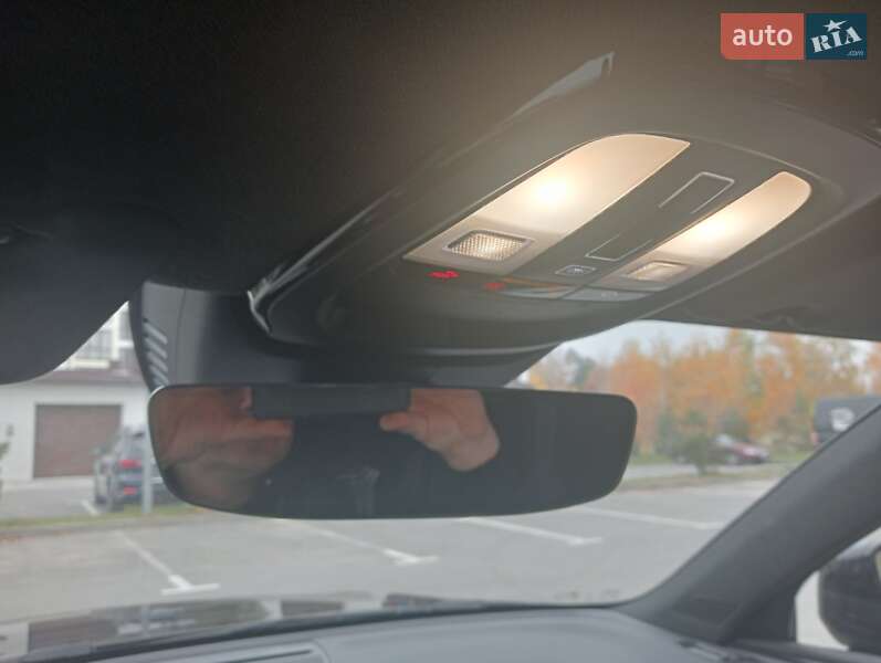 Внедорожник / Кроссовер Volvo XC40 2023 в Ровно