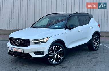 Позашляховик / Кросовер Volvo XC40 2019 в Одесі