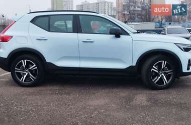 Позашляховик / Кросовер Volvo XC40 2023 в Києві