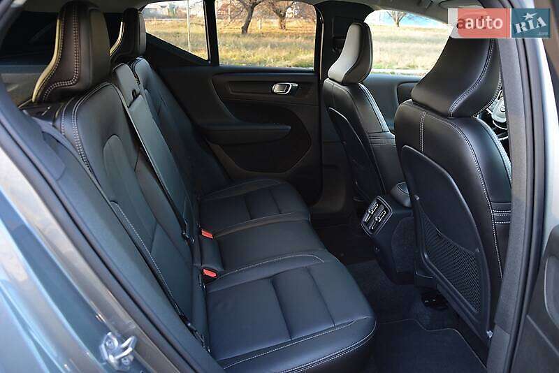 Позашляховик / Кросовер Volvo XC40 2018 в Києві