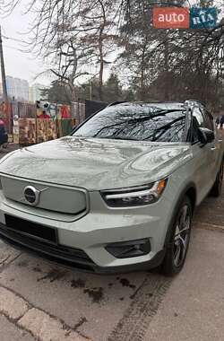 Позашляховик / Кросовер Volvo XC40 2021 в Києві