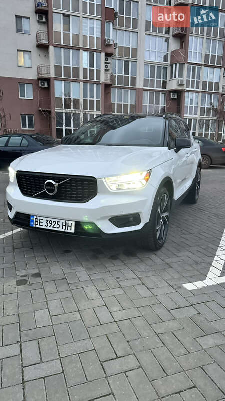Volvo XC40 2019