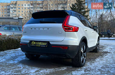 Внедорожник / Кроссовер Volvo XC40 2021 в Львове