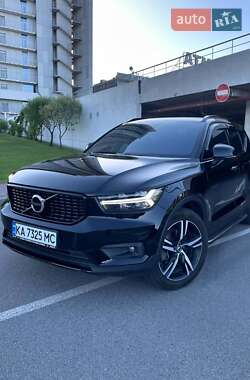 Внедорожник / Кроссовер Volvo XC40 2018 в Львове