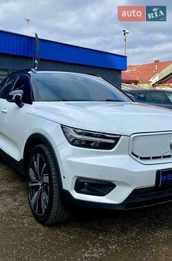 Внедорожник / Кроссовер Volvo XC40 2021 в Ужгороде