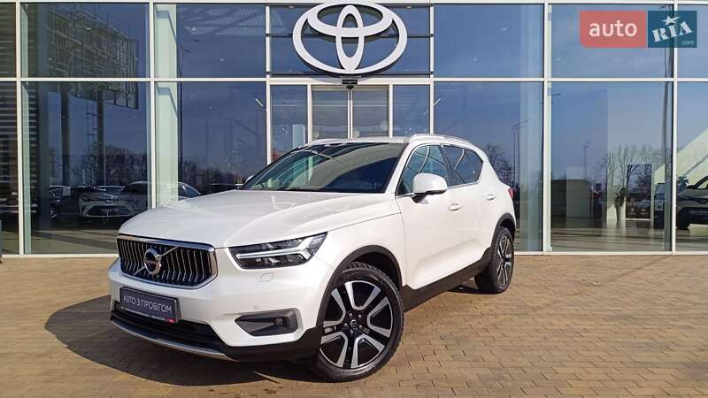 Позашляховик / Кросовер Volvo XC40 2022 в Києві