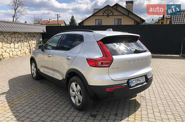Внедорожник / Кроссовер Volvo XC40 2019 в 