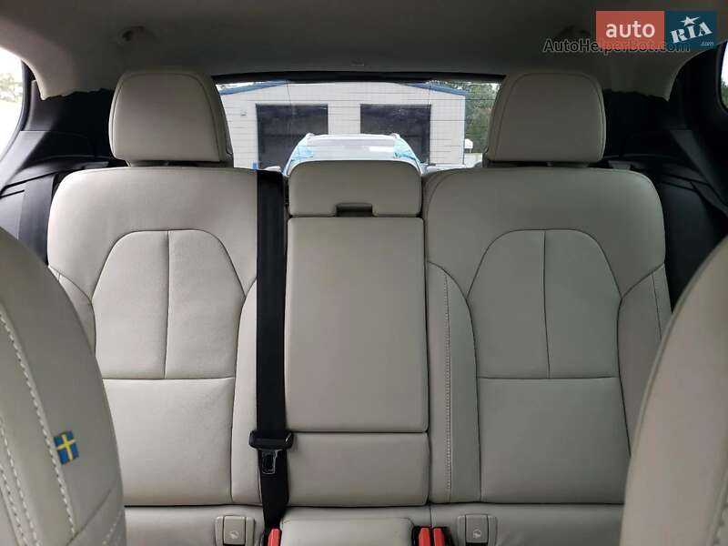 Позашляховик / Кросовер Volvo XC40 2020 в Одесі