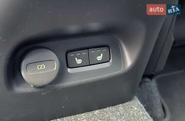 Внедорожник / Кроссовер Volvo XC40 2021 в 