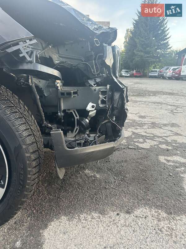 Внедорожник / Кроссовер Volvo XC40 2023 в Ровно