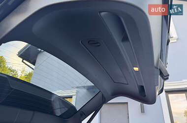Позашляховик / Кросовер Volvo XC40 2021 в 
