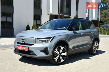 Внедорожник / Кроссовер Volvo XC40 2023 в Ковеле