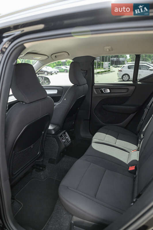 Внедорожник / Кроссовер Volvo XC40 2020 в Львове фото 21 Внедорожник / Кроссовер Volvo XC40 2020 в Львове