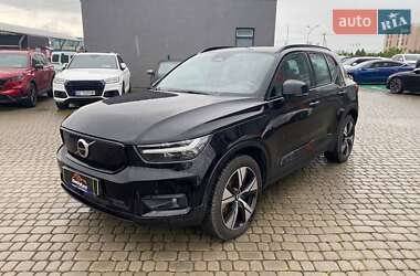 Внедорожник / Кроссовер Volvo XC40 2020 в 