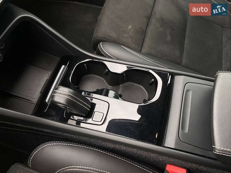 Позашляховик / Кросовер Volvo XC40 2020 в Львові