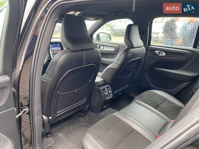 Позашляховик / Кросовер Volvo XC40 2020 в Львові