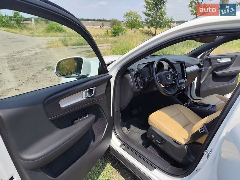 Позашляховик / Кросовер Volvo XC40 2019 в Кодимі