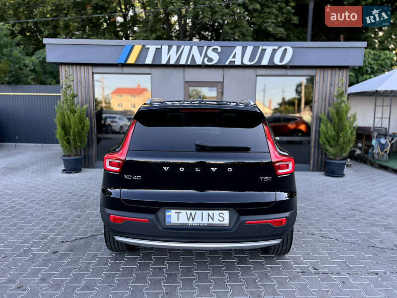 Внедорожник / Кроссовер Volvo XC40 2020 в Одессе