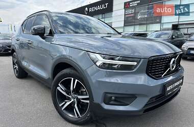 Позашляховик / Кросовер Volvo XC40 2020 в Києві