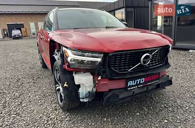Позашляховик / Кросовер Volvo XC40 2021 в Луцьку