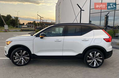 Внедорожник / Кроссовер Volvo XC40 2021 в Луцке