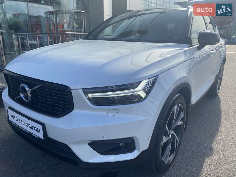 Volvo XC40 2019