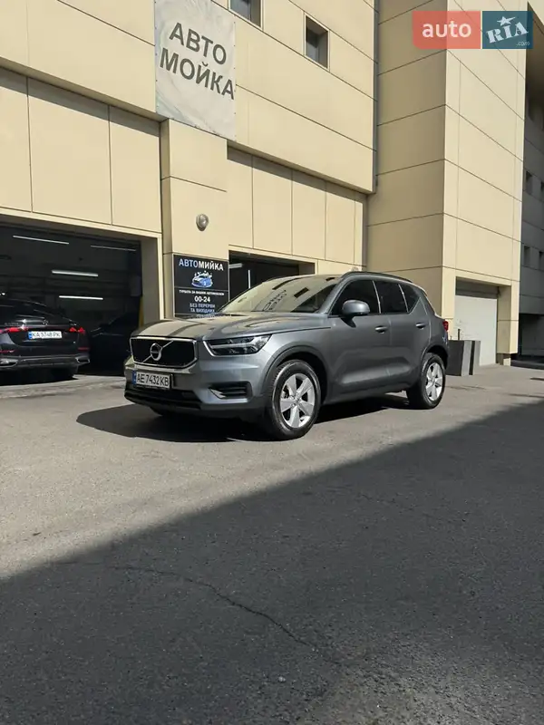 Volvo XC40