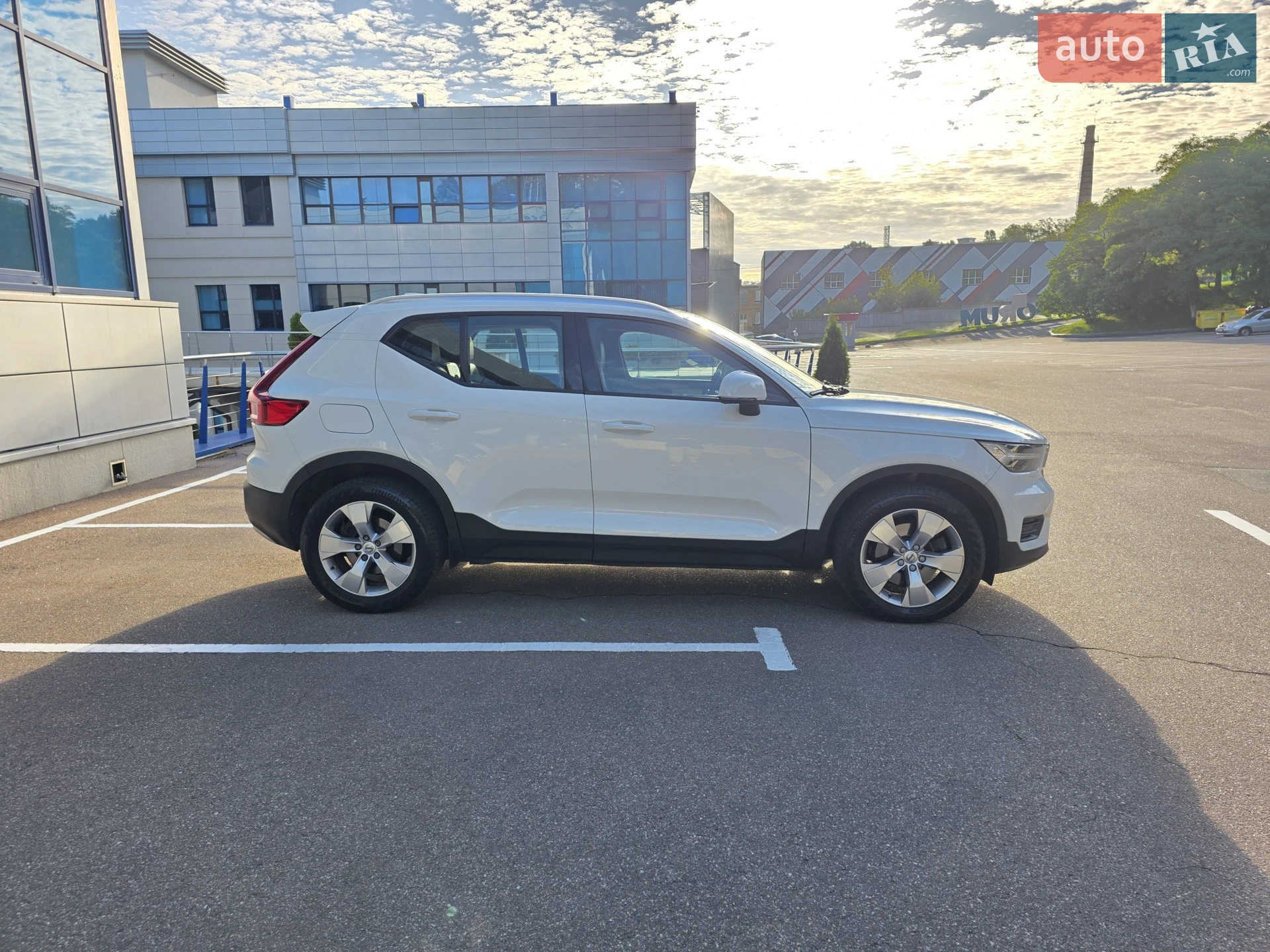 2018 Volvo XC40 - мініатюра 8