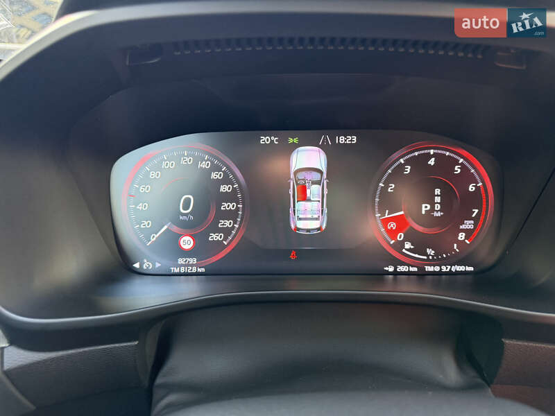 Внедорожник / Кроссовер Volvo XC40 2019 в Киеве