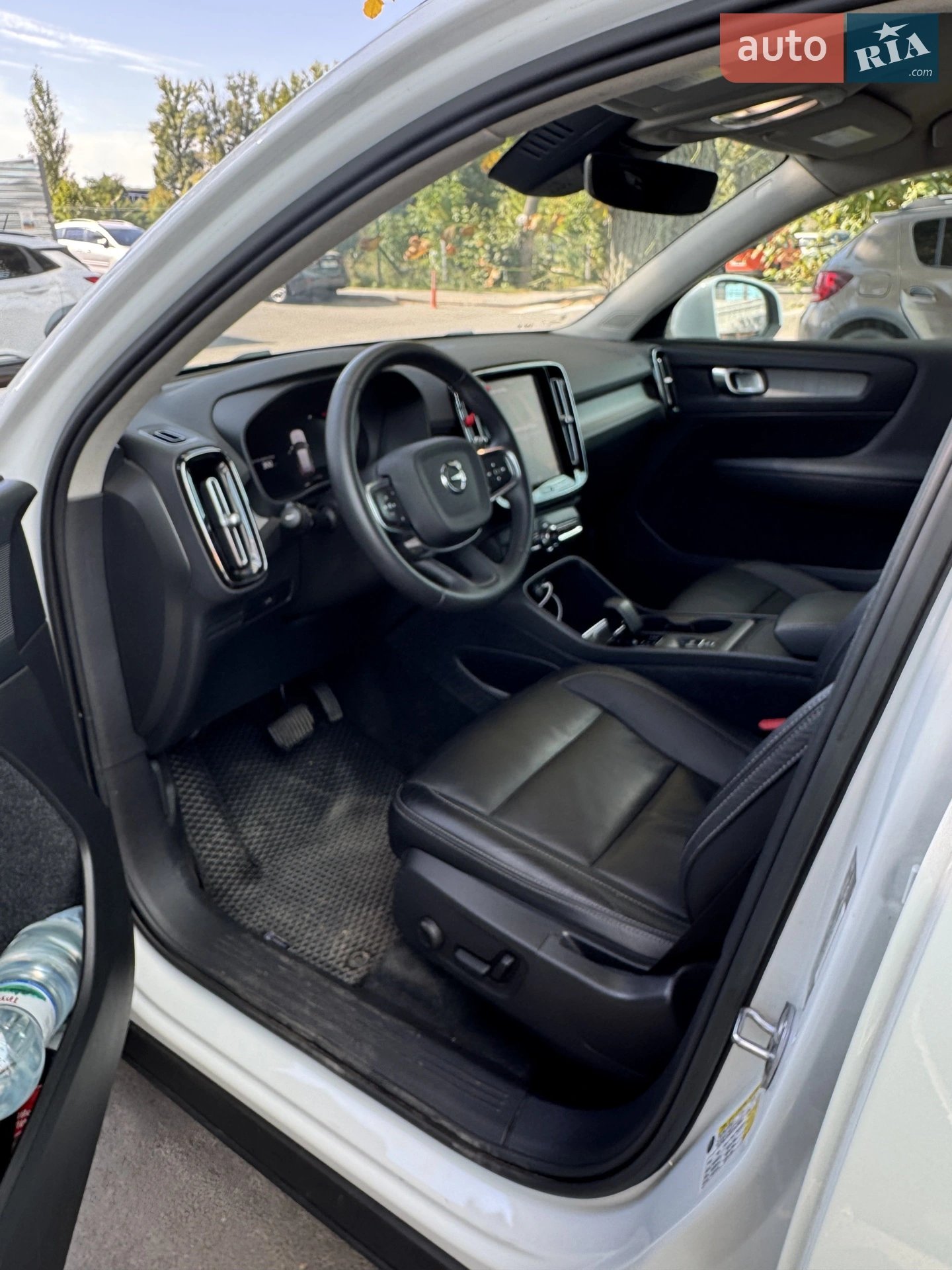2022 Volvo XC40 - мініатюра 5
