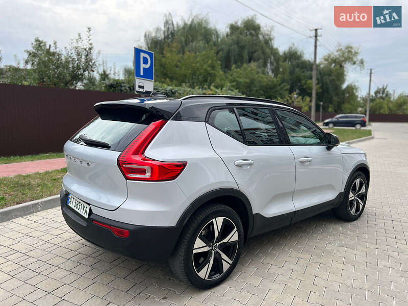 Внедорожник / Кроссовер Volvo XC40 2021 в Ивано-Франковске