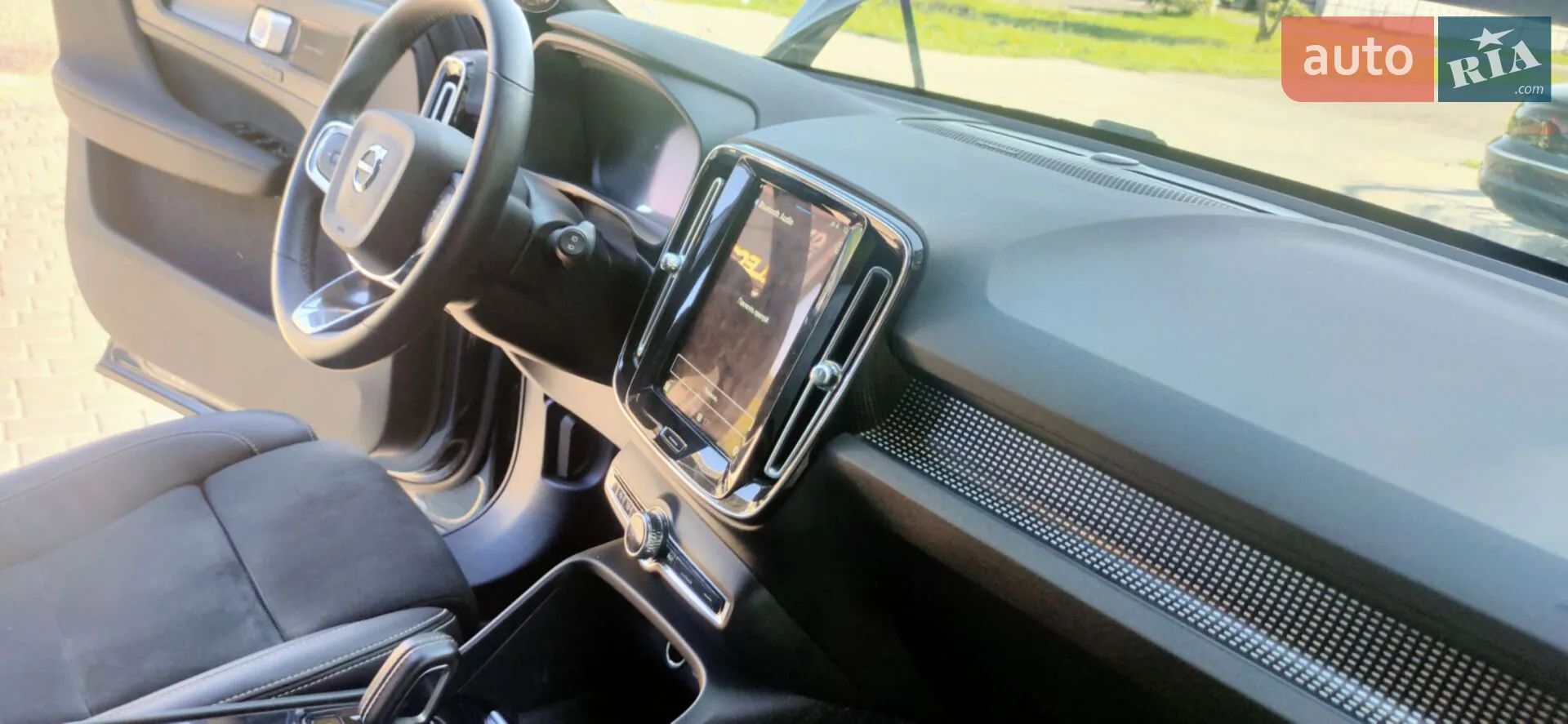 2021 Volvo XC40 - мініатюра 25