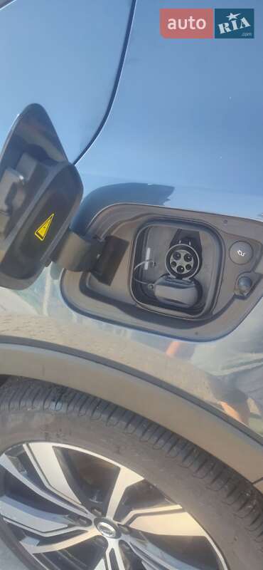 Позашляховик / Кросовер Volvo XC40 2021 в Мукачевому