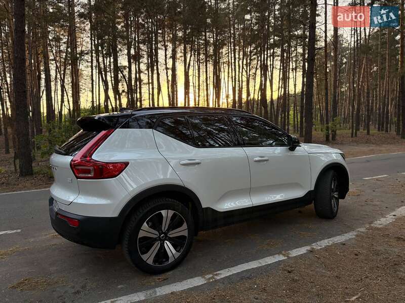 Внедорожник / Кроссовер Volvo XC40 2022 в Полтаве фото 11 Внедорожник / Кроссовер Volvo XC40 2022 в Полтаве