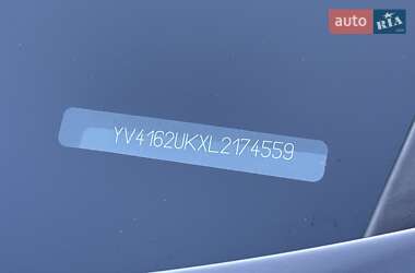 Внедорожник / Кроссовер Volvo XC40 2019 в 