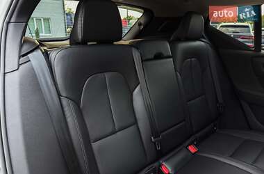 Внедорожник / Кроссовер Volvo XC40 2024 в 