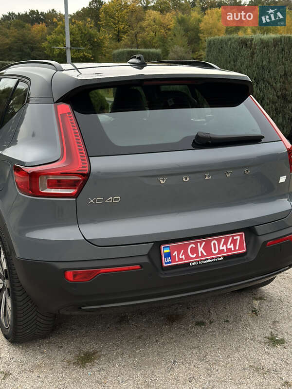 Внедорожник / Кроссовер Volvo XC40 2023 в Днепре