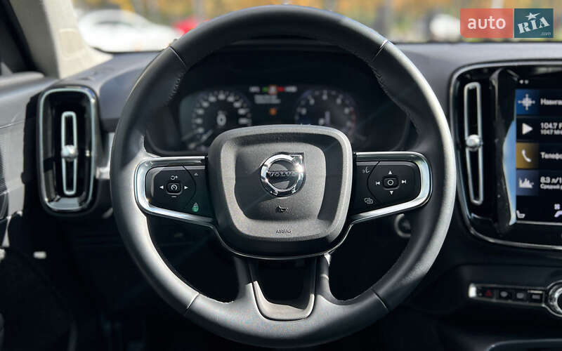 Внедорожник / Кроссовер Volvo XC40 2022 в Львове фото 11 Внедорожник / Кроссовер Volvo XC40 2022 в Львове