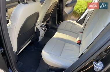 Внедорожник / Кроссовер Volvo XC40 2022 в 