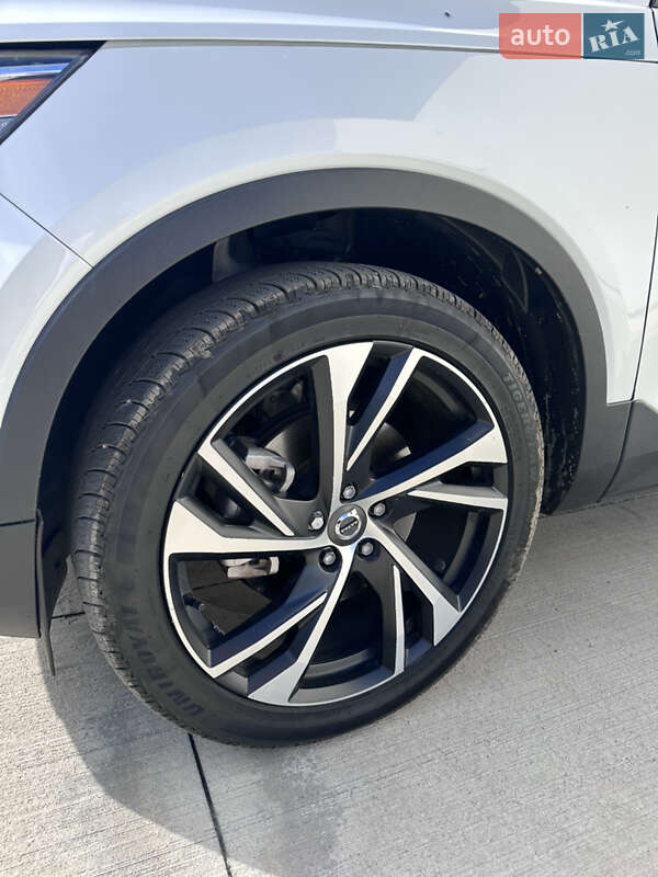 Внедорожник / Кроссовер Volvo XC40 2018 в Луцке