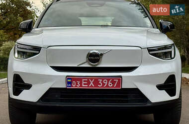 Позашляховик / Кросовер Volvo XC40 2024 в Рівному