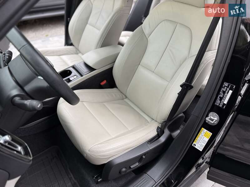 Внедорожник / Кроссовер Volvo XC40 2022 в Днепре фото 14 Внедорожник / Кроссовер Volvo XC40 2022 в Днепре