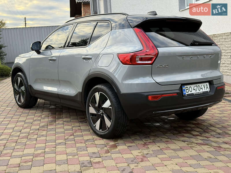 Внедорожник / Кроссовер Volvo XC40 2023 в Тернополе фото 3 Внедорожник / Кроссовер Volvo XC40 2023 в Тернополе