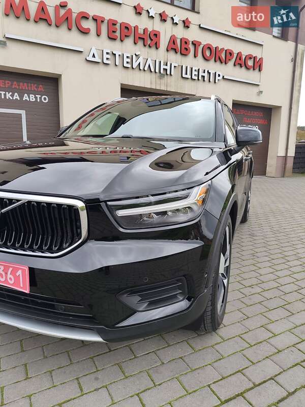 Внедорожник / Кроссовер Volvo XC40 2019 в Львове