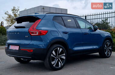 Позашляховик / Кросовер Volvo XC40 2024 в  фото 15 Позашляховик / Кросовер Volvo XC40 2024 в