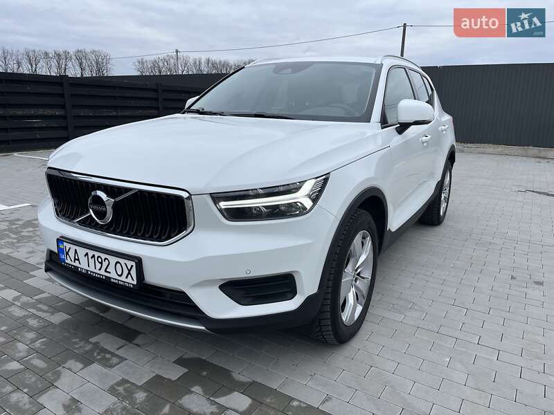 Позашляховик / Кросовер Volvo XC40 2021 в Києві