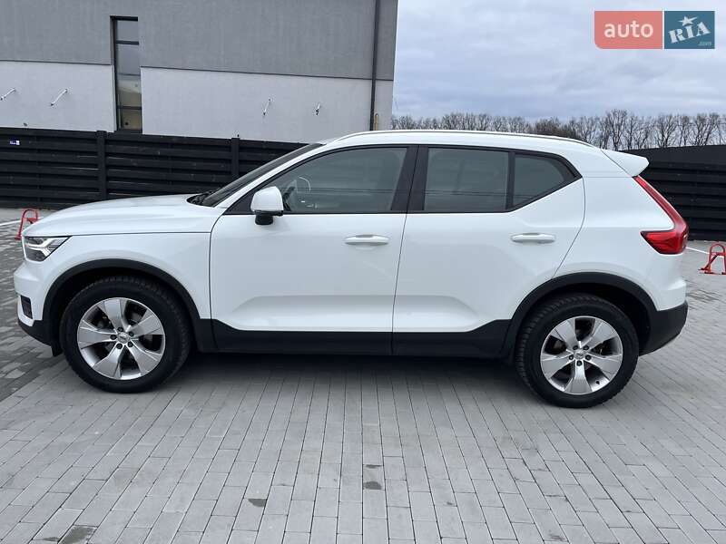 Позашляховик / Кросовер Volvo XC40 2021 в Києві