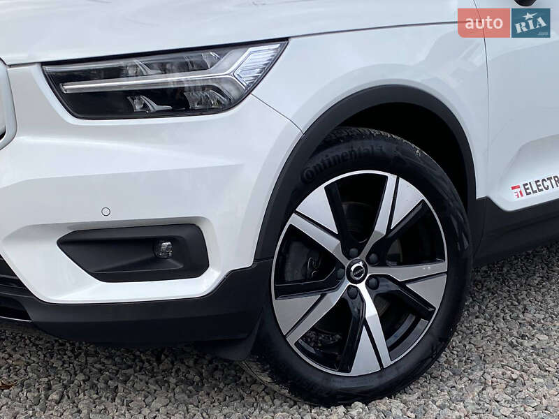 Внедорожник / Кроссовер Volvo XC40 2021 в Самборе